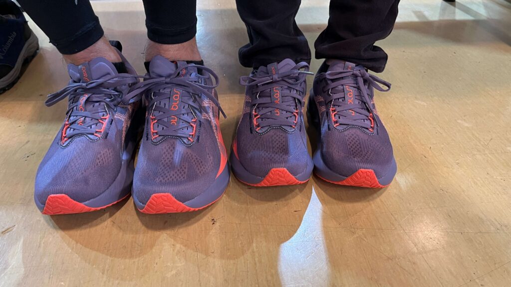 ノヴァブラスト5を実際に履いている様子